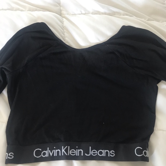 Calvin Klein Tops - Calvin Klein long sleeve with waist band